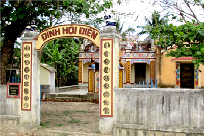 Hoi Dien communal house