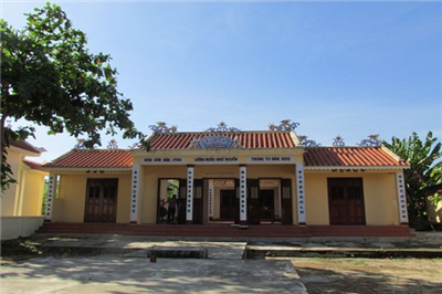 Xuan Phong communal house