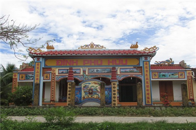 Phu Huu communal house