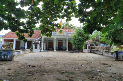 Phu Hoi mausoleum