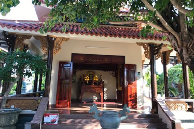 Tran Duong Temple